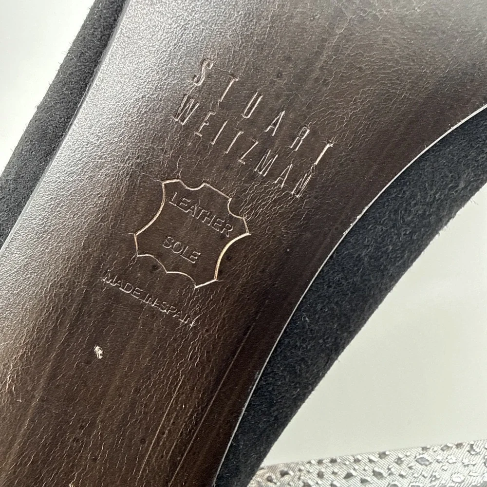 Stuart Weitzman Black Suede Pump Heels Pointed Toe Stiletto Women's 10M Spain